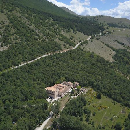 ホテル Convento Di San Colombo サント・ステーファノ・ディ・セッサーニオ エクステリア 写真