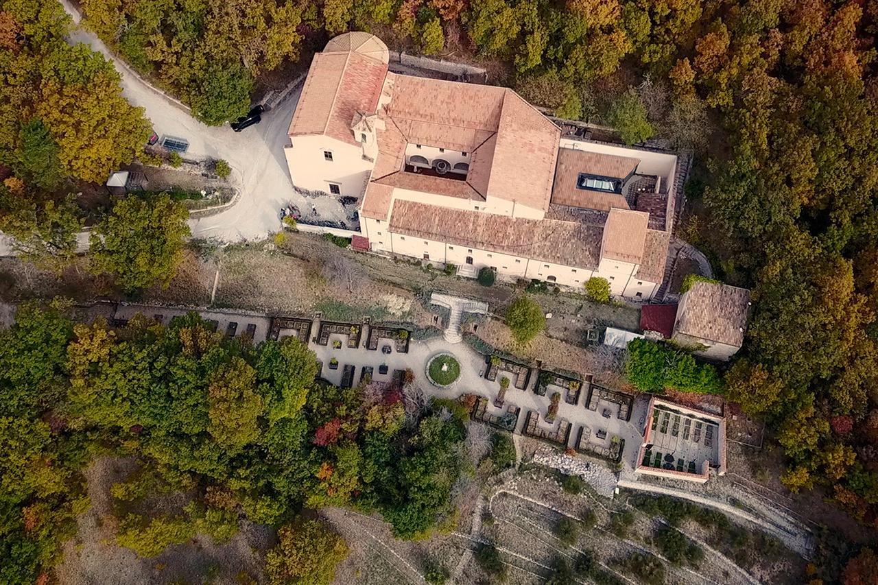 ホテル Convento Di San Colombo サント・ステーファノ・ディ・セッサーニオ エクステリア 写真